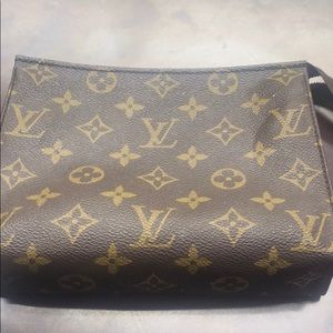 Authentic Louis Vuitton Toiletry Pouch 19